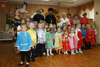 Праздник Покров в детском саду Православного центра