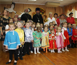 Праздник Покров в детском саду Православного центра