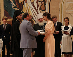 В Храме Христа Спасителя состоялся выпускной для учеников православных школ