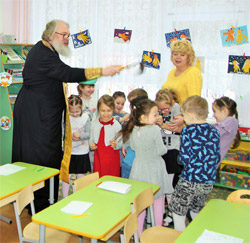 Рождественский праздник в Дошкольном отделении Родничок