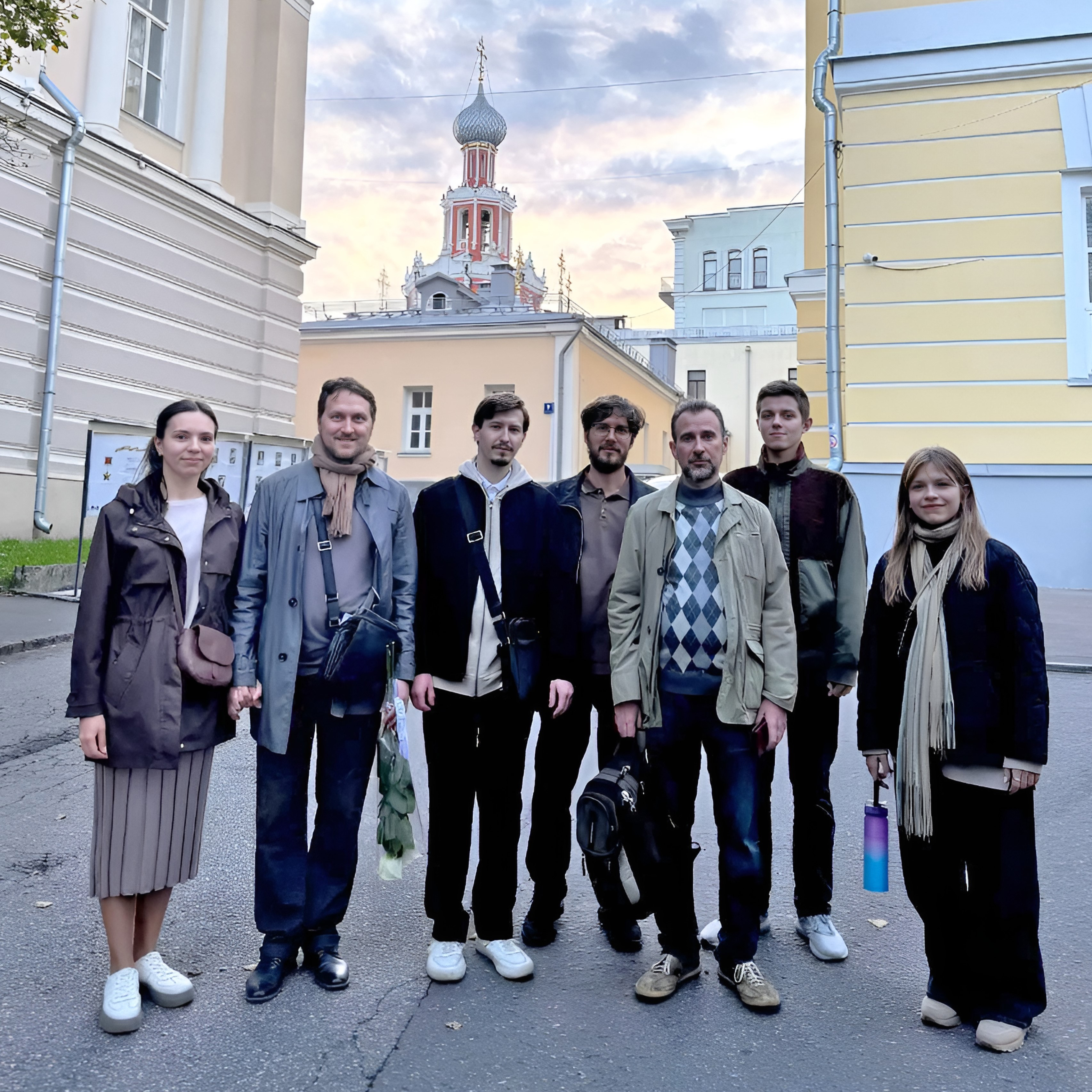 Молодёжная экскурсия по Воздвиженке
