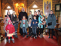 Встреча настоятеля храма с детьми-инвалидами и их родителями